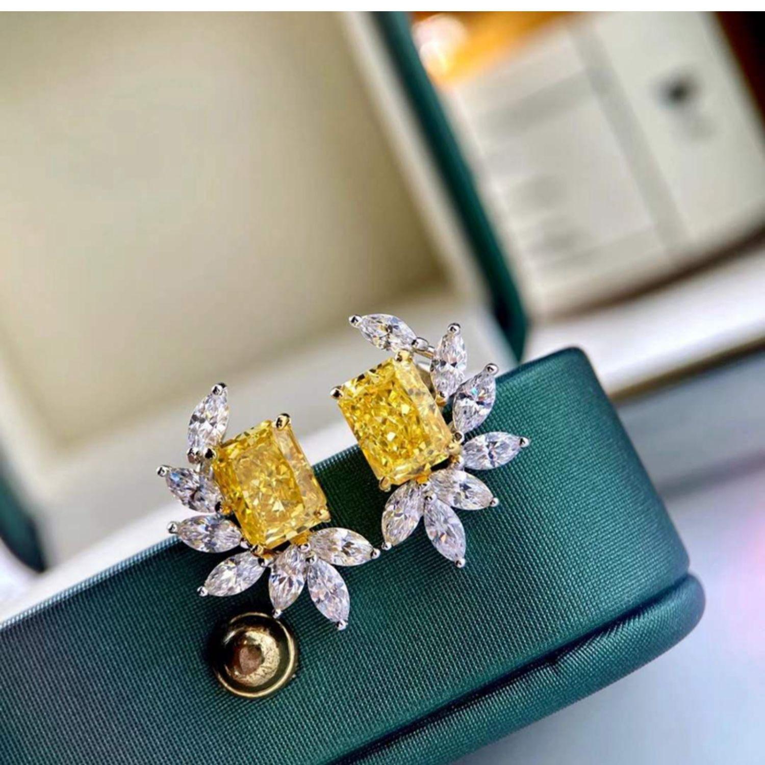 สีเหลือง