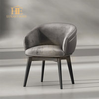 Chaise de salle à manger moderne au design moderne et luxueux Chaise longue à bras en tissu de haute qualité pour meubles de maison d'hôtel