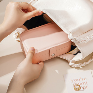 Jewelry Storage Box 7 Inch PU Material With Button Closure Lightweight Travel Case For Necklaces Earrings Rings Jewelry - Product Image 4