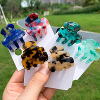 Mini acétate écaille de tortue marbré Haarklammer petit 3.5CM fille pince à griffe de requin mignon doux Transparent pinces à cheveux pour les femmes
