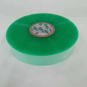 緑と黄色のタイプの粘着性のある透明な保護プラスチックフィルムソフトストレッチ鋳造処理保護プラスチックラップ