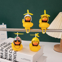 Ornement de canard avec doigt d'honneur pour vélo, véhicule électrique et voiture - Matériau ABS et silicone, couleur rose, design de dessin animé haute performance