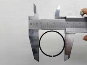 <span class=keywords><strong>UM</strong></span> Yüksek Kalite 40-5 Çim Biçme Makinesi Silindir Kiti Piston Segmanlı Çok Satan 430 Çim Biçme Makinesi Yedek Parçaları Yüksek Kalite - Product Image 5