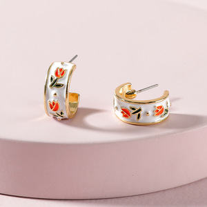 Sveglio di Estate Della Ragazza Piccolo Fiore Semi Cerchio Della Vite Prigioniera del Cerchio <span class=keywords><strong>Orecchini</strong></span> Tulipano Bianco Dello Smalto Della Vite Prigioniera <span class=keywords><strong>Orecchini</strong></span> - Product Image 4