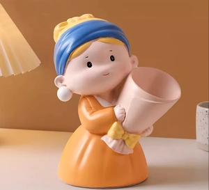 Figurines de personnes mignonnes et artisanat en résine Vase en résine élégant pour la décoration de la maison Pot de fleur avec un design complexe - Product Image 1