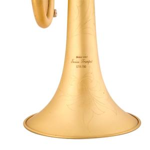 <span class=keywords><strong>Trompette</strong></span> BB à <span class=keywords><strong>3</strong></span> <span class=keywords><strong>pistons</strong></span> de qualité supérieure avec finition laquée or satiné, construction en laiton durable pour performance professionnelle en orchestre - Product Image 4