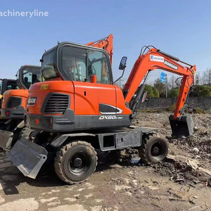 Mini pelleteuse sur pneus d'occasion Doosan DX60W DOOSAN DH35 DH55 DX55 DH60 DH80 pelleteuses sur chenilles en stock à vendre - Product Image 1