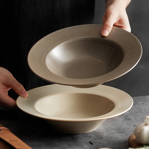 Set di stoviglie per <span class=keywords><strong>Pasta</strong></span> in porcellana a fuoco alto ecologico piatto per zuppa in ceramica grigia con ampio bordo cappello di paglia per ristoranti - Product Image 3