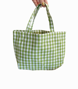Sac fourre-tout en coton frais à carreaux avec motif quadrillé doublé de blanc et design gingham vert intégral - Product Image 1
