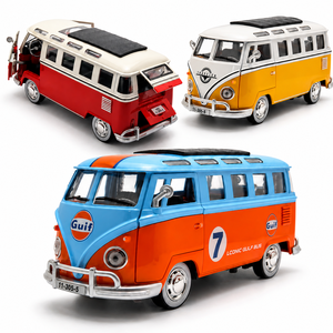 Venta al por mayor: Autobús retro clásico T1 de metal fundido a presión 1:24 con puertas que se abren, juguete de furgoneta camper con función de retroceso, luz y sonido, 3+ años, unisex, YZMODEL Window - Product Image 1
