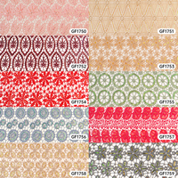 Tissu de dentelle guipure brodé de fleurs roses personnalisées avec perles et sequins, tissu de dentelle à sequins roses pour la haute couture de luxe