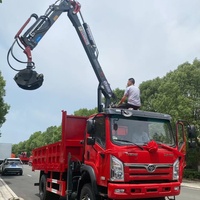 Nouvelle Offre Spéciale : Grue forestière de l'usine chinoise HuBei, moteur 132KW, empattement 3900mm, système hydraulique d'admission, levage et transport, ISO