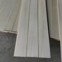 Commande en gros de planches de plafond en bois massif à rainures et languettes, panneaux en bois non finis