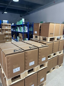 Nouveau <span class=keywords><strong>SR2B121BD</strong></span> d'origine pour contrôleur logique Schi-neider DC24V 4 sorties relais avec affichage de l'horloge Panneau PLC Module logique Zelio - Product Image 6