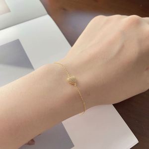 Bracelet cœur mignon et délicat en argent sterling 925 hypoallergénique plaqué or 18 carats avec zircone cubique 5A pour femmes, Dylam - Product Image 5