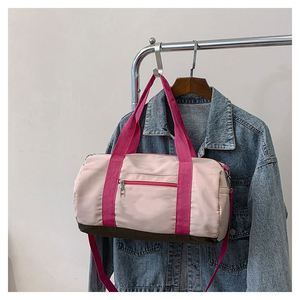 Sac de sport unisexe grande capacité avec compartiment à chaussures, nouveau style, imperméable, personnalisable avec logo, idéal pour les loisirs et les voyages – Ventes flash - Product Image 6