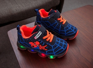Designer di vendita calda luce lampeggiante da corsa Casual Led per bambini Sport ragazzo ragazze per bambini <span class=keywords><strong>scarpe</strong></span> da bambino modello di ragno eroe - Product Image 5
