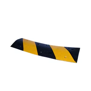 1000*300*35mm Yellow Black Parking Car Hump Road Speed Breaker Rubber Speed Bump