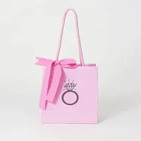 Bolsa de la compra de cosméticos al por menor con logotipo impreso personalizado etiqueta privada boutique de lujo joyería perfume envoltura de regalo bolsa de papel de embalaje
