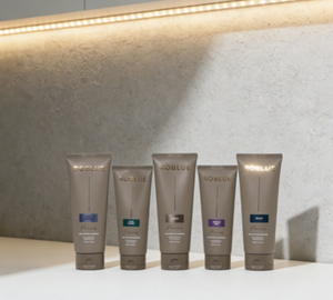 ROBLUE Traitement Quotidien Parfumé BLANC 200ml Soin Réparateur Intensif LPP pour Cuir Chevelu avec Effet de Massage Chaleur Fabriqué en Corée - Product Image 1