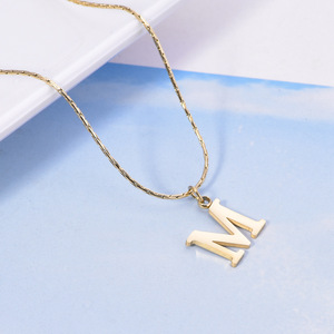 Nabest in acciaio inox alfabeto M ciondolo collana gioielli placcato oro donna lettera M girocolli clavicola - Product Image 2