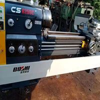 Tour manuel d'occasion Shenyang CW6280B (trois mètres) et Baoji CS6266C (deux mètres) – Vente en gros
