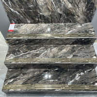 Foshan Moderne Treppenfliesen Rutschfest Gold Schwarz Poliert Glasierte Porzellanfliesen für Treppenstufen 470x1200mm