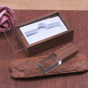 Biể<span class=keywords><strong>u</strong></span> tượng tùy chỉnh 64GB/128GB pha lê bằng gỗ USB Flash Drive <span class=keywords><strong>U</strong></span> đĩa Memory Stick USB2.<span class=keywords><strong>0</strong></span> trong suốt Bìa món quà cưới Pendrive mới - Product Image 2