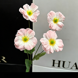 Factory Direct Wholesale Realistic Handmade Soft Silk 4-Head Iris for Wedding Hall and Venue Decoration - Product Image 6