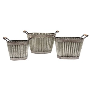 Jardinière de fleurs en métal galvanisé Couleur naturelle Farmhouse Rustic Style Tub Planter Garden Pots & Planters For Garden Supplies - Product Image 1