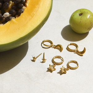 J&D - Juego de 3 Pares de Aretes de Acero Inoxidable con Baño de Oro de 18k, Diseño de Estrella y Luna Martilladas, Versátiles - Product Image 4