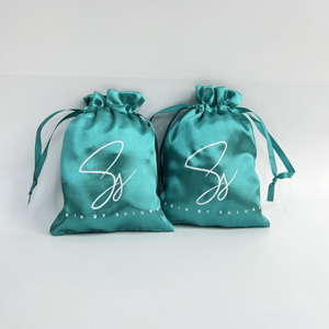 Pochette en satin de soie de luxe personnalisée avec logo, doublure en satin, pour bijoux, parfums, cadeaux de fête, sacs à cheveux pour petites entreprises - Product Image 3