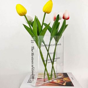 Vase à fleurs artistique en acrylique en forme de livre rectangulaire, décoration unique et moderne, esthétique transparente, décoration de cuisine pour la Saint-Valentin - Product Image 4