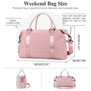 Sac de sport léger avec compartiment imperméable, sac de voyage matelassé pour la danse, le yoga et l'entraînement - Product Image 4