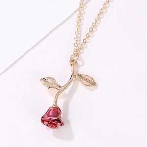 Collar de Flores con Colgante de Rosa Roja de Resina y Aleación de Zinc, Joyería de Regalo para Mujer, Creado en Laboratorio 2026 - Product Image 2