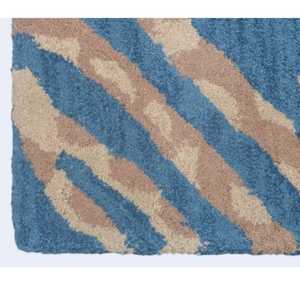 Tapis de couloir en laine touffeté à la main bleu contemporain Taille personnalisée écologique avec poils hauts et motif abstrait - Product Image 6