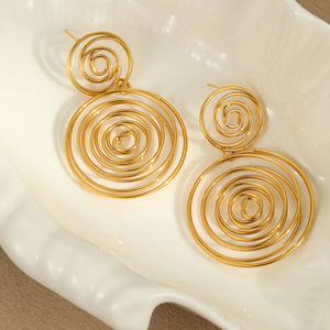 Pendientes de tuerca de anillo de círculo exagerado Simple chapados en oro nuevo 2025, pendientes de gota de acero inoxidable de círculo redondo para mujer para uso diario - Product Image 3