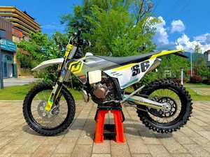 Moto tout-terrain Hengjian S6 Z300 à deux temps, refroidie par eau, version forêt, course compétitive, Chine - Product Image 4