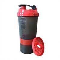 Bouteille shaker protéinée écologique à structure multicouche en plastique avec couvercle et compartiments de rangement pour le sport, le camping et les fêtes – Prête à boire
