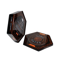 Boîte hexagonale en fer blanc fantaisie 290x245x48mm, impression personnalisée CMYK/PMS, matériaux recyclés de qualité alimentaire, vernie, pour dattes Ajwa et biscuits
