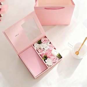 Fábrica de China, venta al por mayor, caja de flores preservadas en forma de libro, papel romántico, rectángulo, regalo de flores creativas, cajas de papel de embalaje - Product Image 1