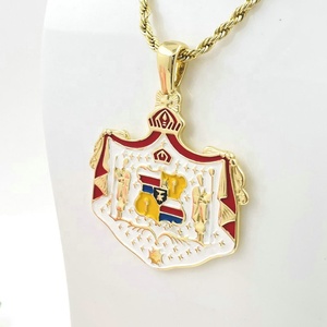 Collier avec grand pendentif d'armes hawaïennes JX265, personnalisable avec un nom, chaîne en émail, bijoux samoans en gros, pour femmes, hommes et garçons - Product Image 1