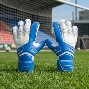 ถุงมือผู้รักษาประตูฟุตบอล Blue Eagle Sports Custom Logo  ยางลาเท็กซ์ที่ฝ่ามือ  ระดับมืออาชีพ  รองรับแรงกระแทกสูง  แบบ Negative Cut  สำหรับทุกเพศ - Product Image 3