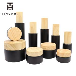 ขวดครีมแก้วฝาปิดลายไม้สีดำด้าน ขนาด 5/10/15/20/30/50 กรัม พร้อมฝาไม้ สำหรับใส่ครีมบำรุงผิวหน้า ภาชนะบรรจุภัณฑ์เครื่องสำอาง - Product Image 4