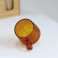 SNW ODM/OEM 350ml personnalisé soufflé résistant à la chaleur Borosilicate ambre clair verre tasse à café poignée soufflé à la main Design moderne pour
