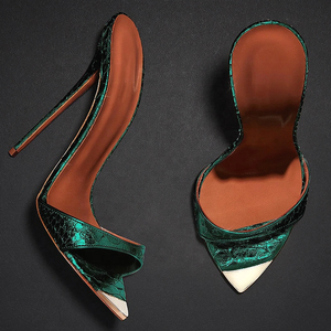 Sandales pour femmes à bout ouvert pointu, design simple, taille 45, talon fin, à enfiler, chaussures d'été habillées, type claquettes - Product Image 6