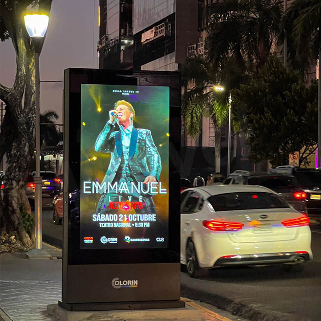 5000 Nits Double Side Outdoor LCD Commercial Advertising Digital Signage Display Totem for Promotions Info Display