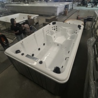 Baignoires Spa Extérieures Rectangulaires Modernes en Acrylique avec Drain, Installation Autonome, Utilisation Hôtelière, Écologiques, Contrôle Informatisé, Bain à Remous