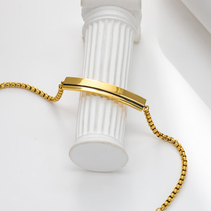 Bracelets en acier inoxydable pour femmes Bracelet en or 18 carats Barre en métal à graver Chaîne pour couple personnalisée <span class=keywords><strong>Bijoux</strong></span> de corps pour femmes - Product Image 3