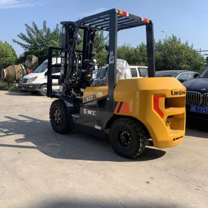 NWE LIUGONG 3.5TON carretilla elevadora diésel 4,5 M con mástil de dos etapas carretilla elevadora de cambio lateral - Product Image 6